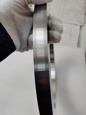 Aangepaste ronde mes voor het snijden van lithium-accu-elektroden van wolfraamcarbide-legering, hoogwaardig industrieel mes YG8 YG9C